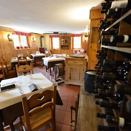 Hotel Petit Dahu Cogne Exteriér fotografie