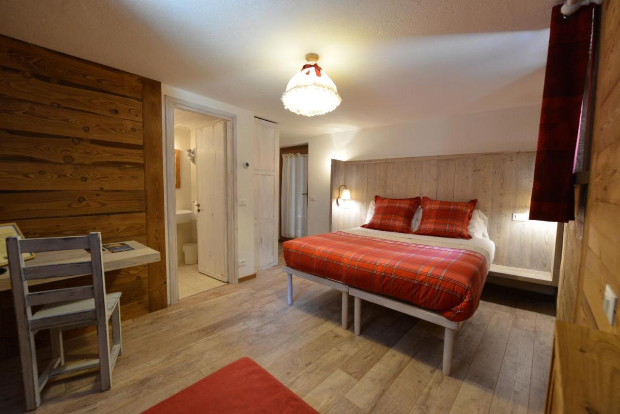 Hotel Petit Dahu Cogne Exteriér fotografie