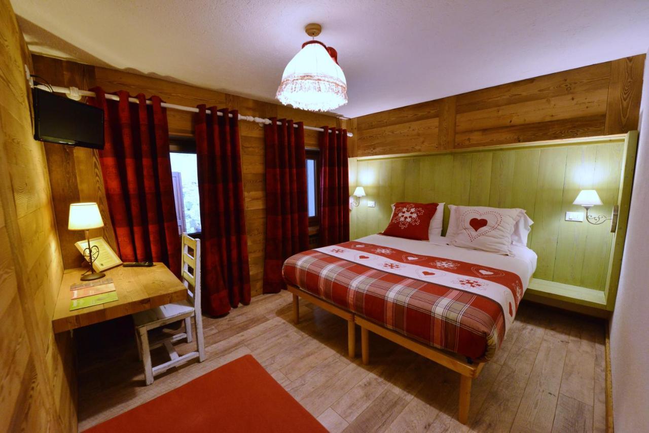 Hotel Petit Dahu Cogne Exteriér fotografie
