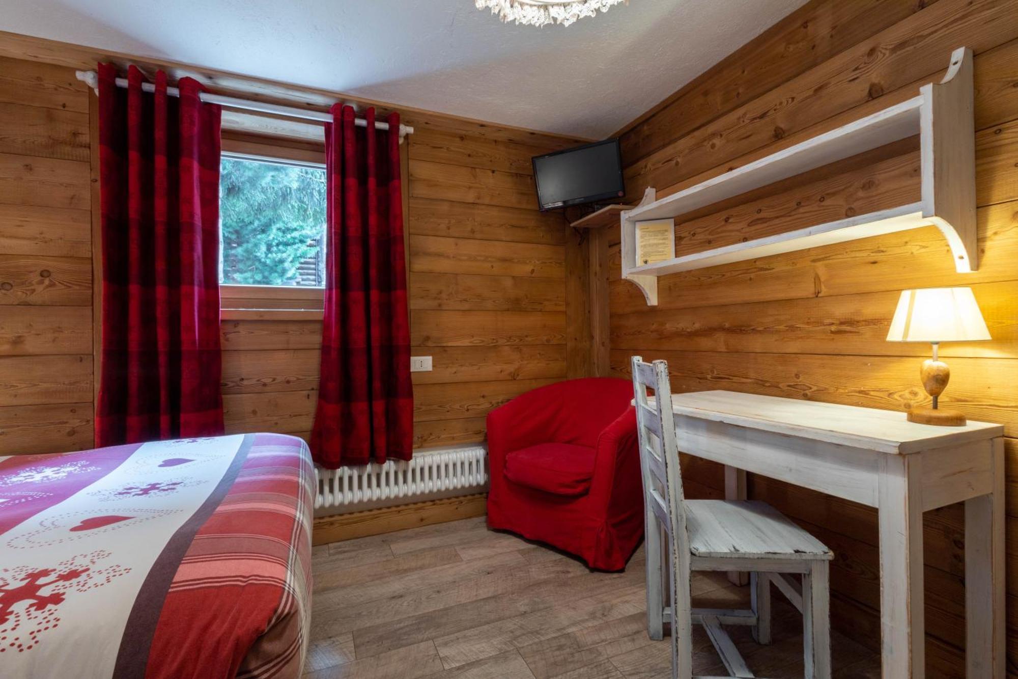 Hotel Petit Dahu Cogne Exteriér fotografie