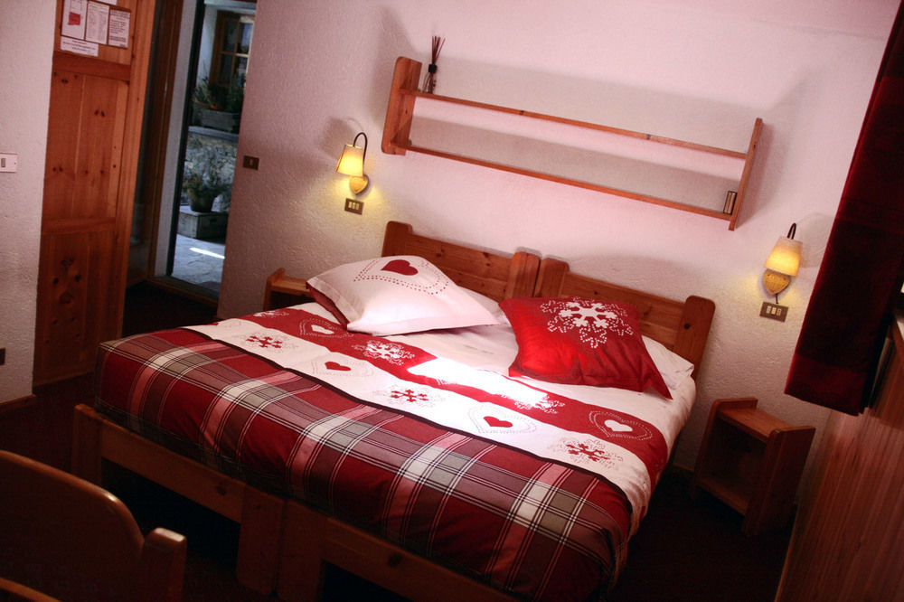 Hotel Petit Dahu Cogne Exteriér fotografie